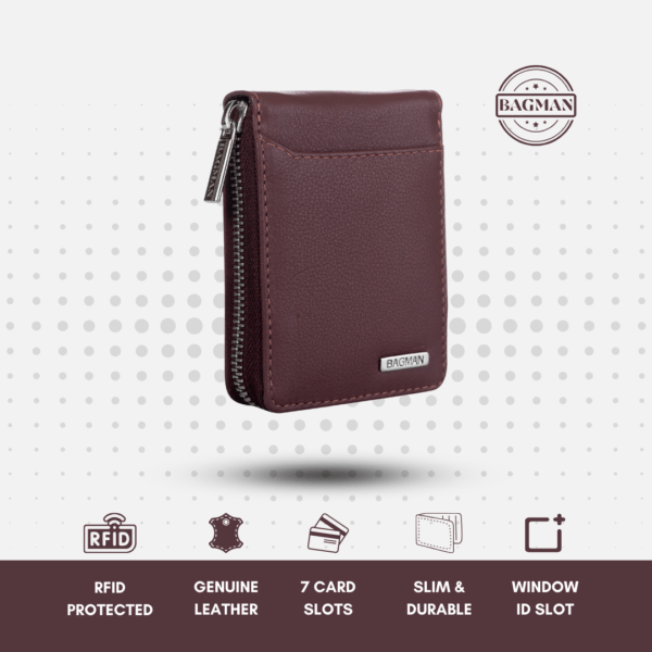 Sleek Leather Card Case with Contrasting Stitching