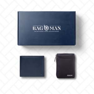 Women’s leather wallet and card holder, chic and practical.