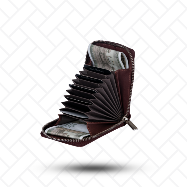 Premium leather wallet set, ideal for gifting or personal use.